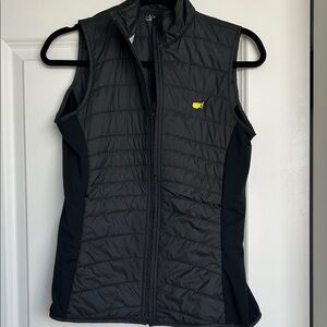 Masters puffer vest